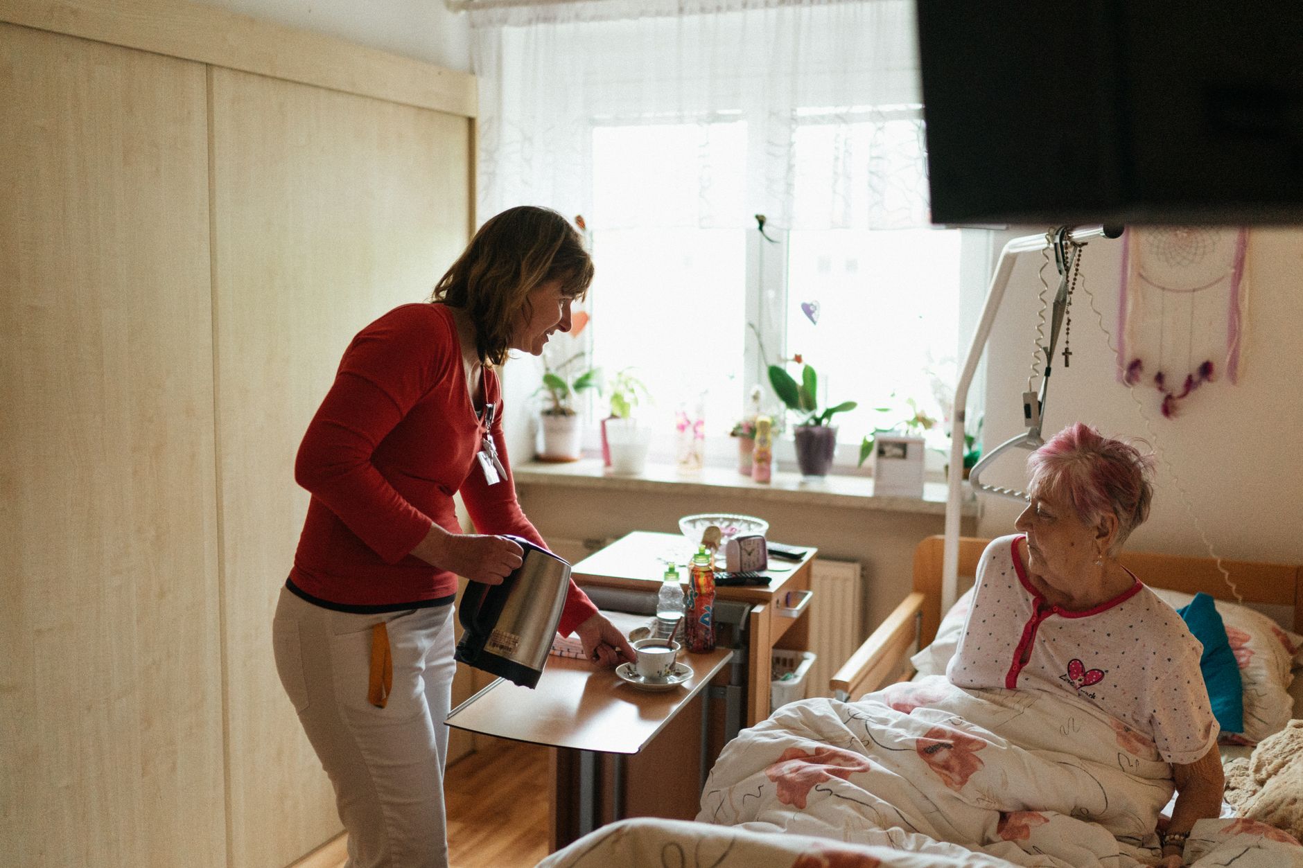 elderly person hospital care