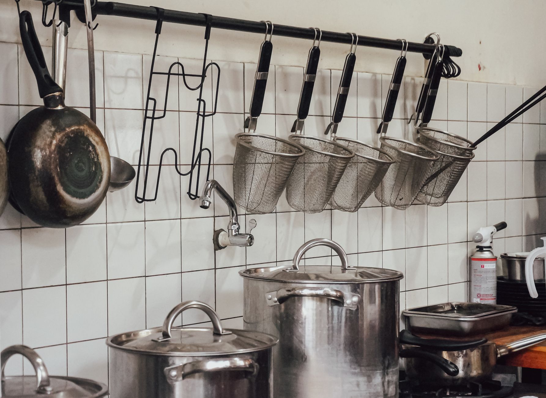 kitchen cookware pots pans