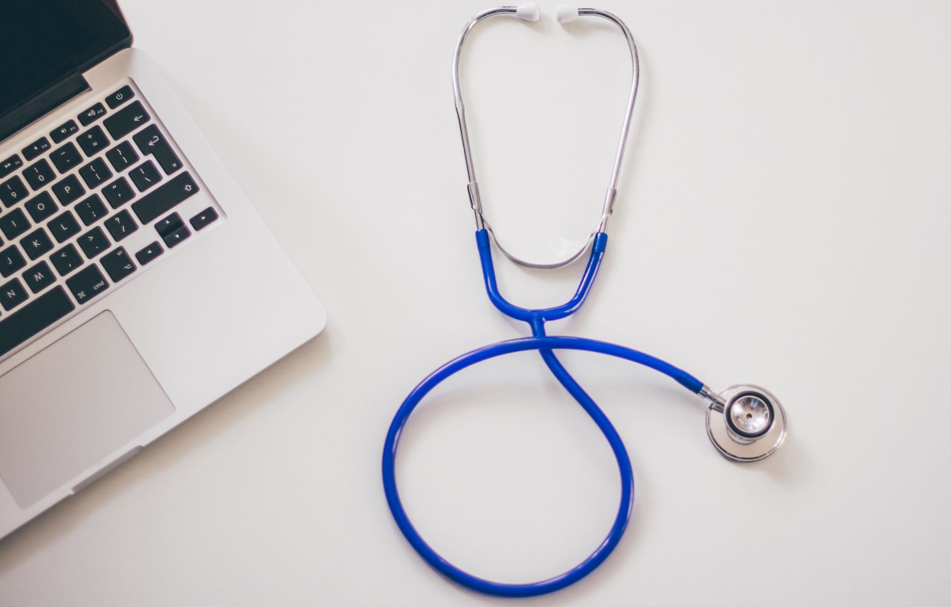 doctor computer digital technology