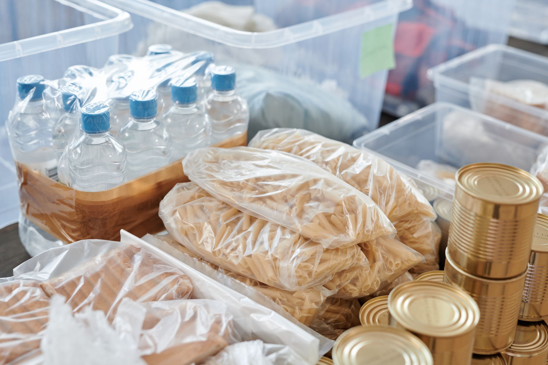 food packaging plastic containers