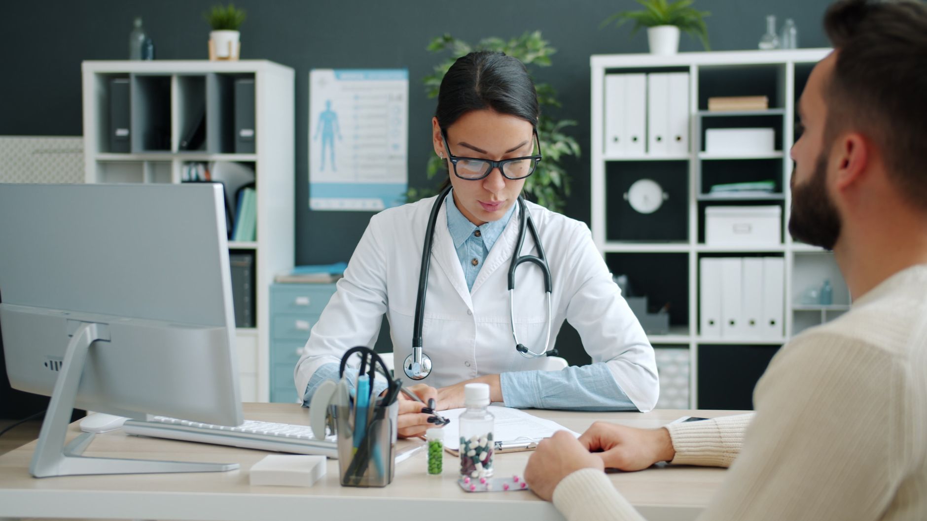 doctor workplace health checkup