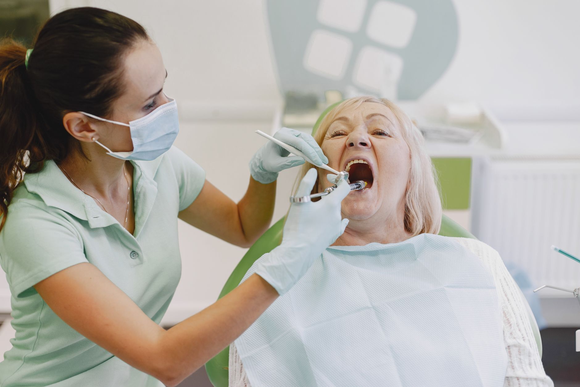 dental checkup senior person