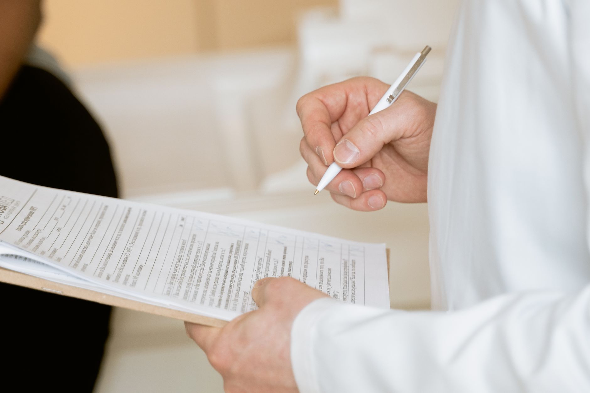 private hospital business consultation