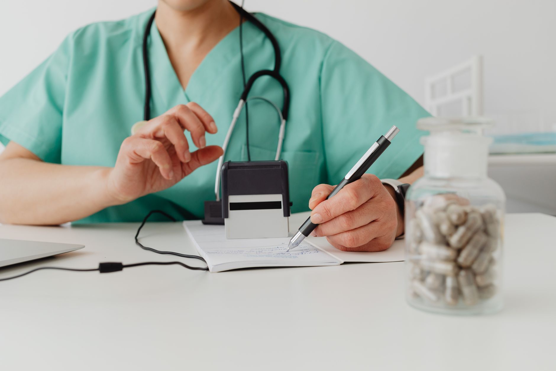 doctor medical credentials consultation