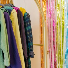 Fast Fashion και Υγεία: Τι Πρέπει να Γνωρίζετε για τα Χημικά στα Ρούχα